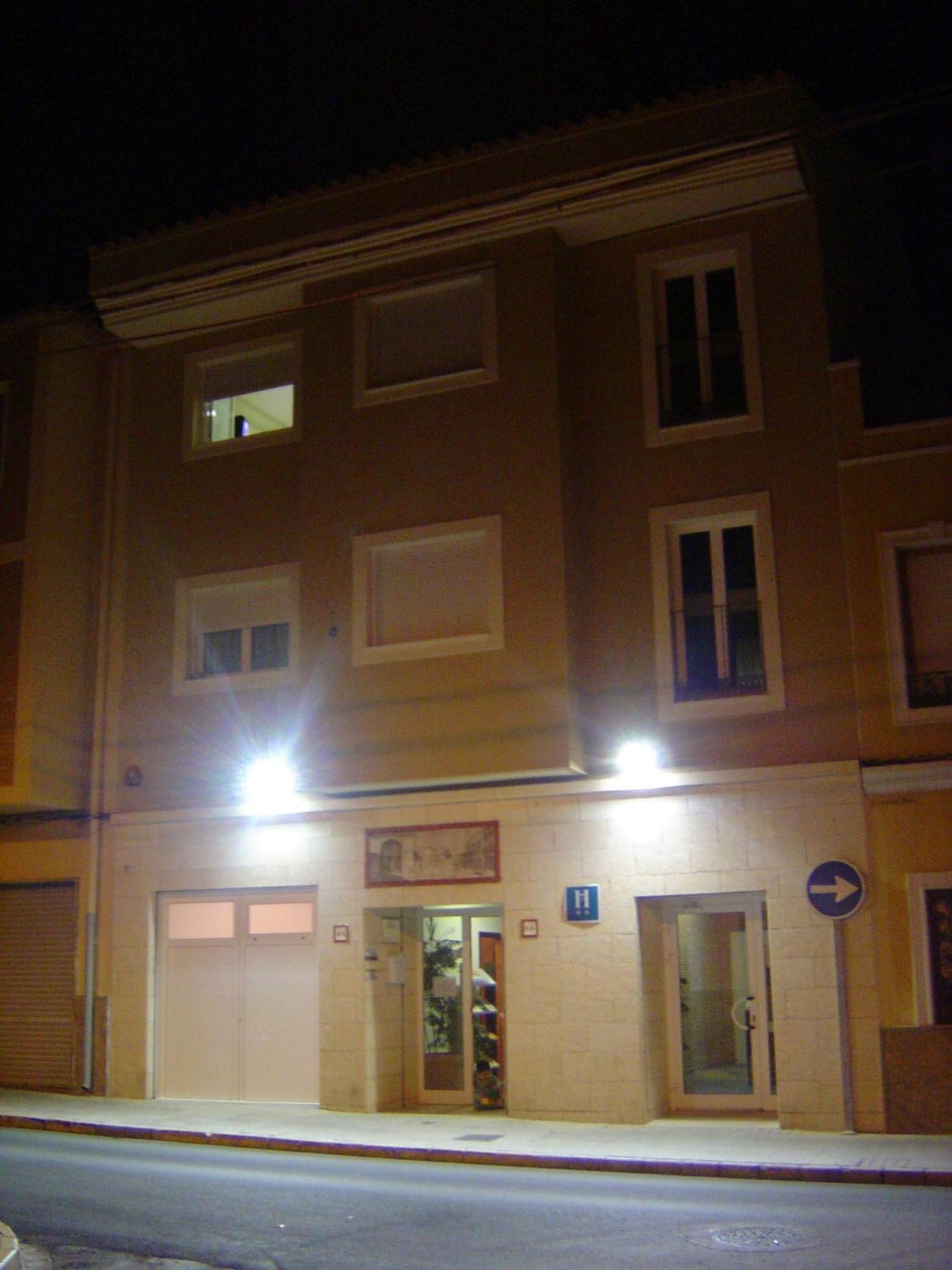 Hostal El Estudio Almansa Extérieur photo