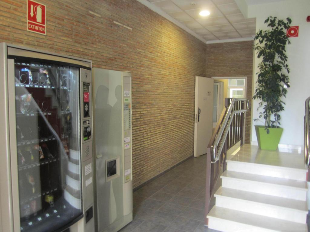 Hostal El Estudio Almansa Extérieur photo