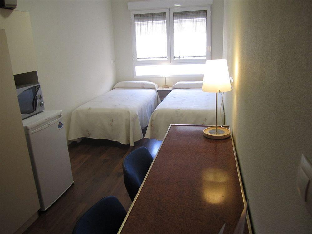 Hostal El Estudio Almansa Extérieur photo